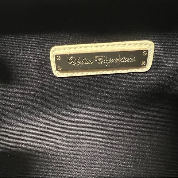 Urban Expressions Clutch with Chain Strap - Picture 6 of 10